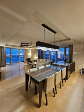 3B3B Luxury Beach Condo with Breathtaking Views